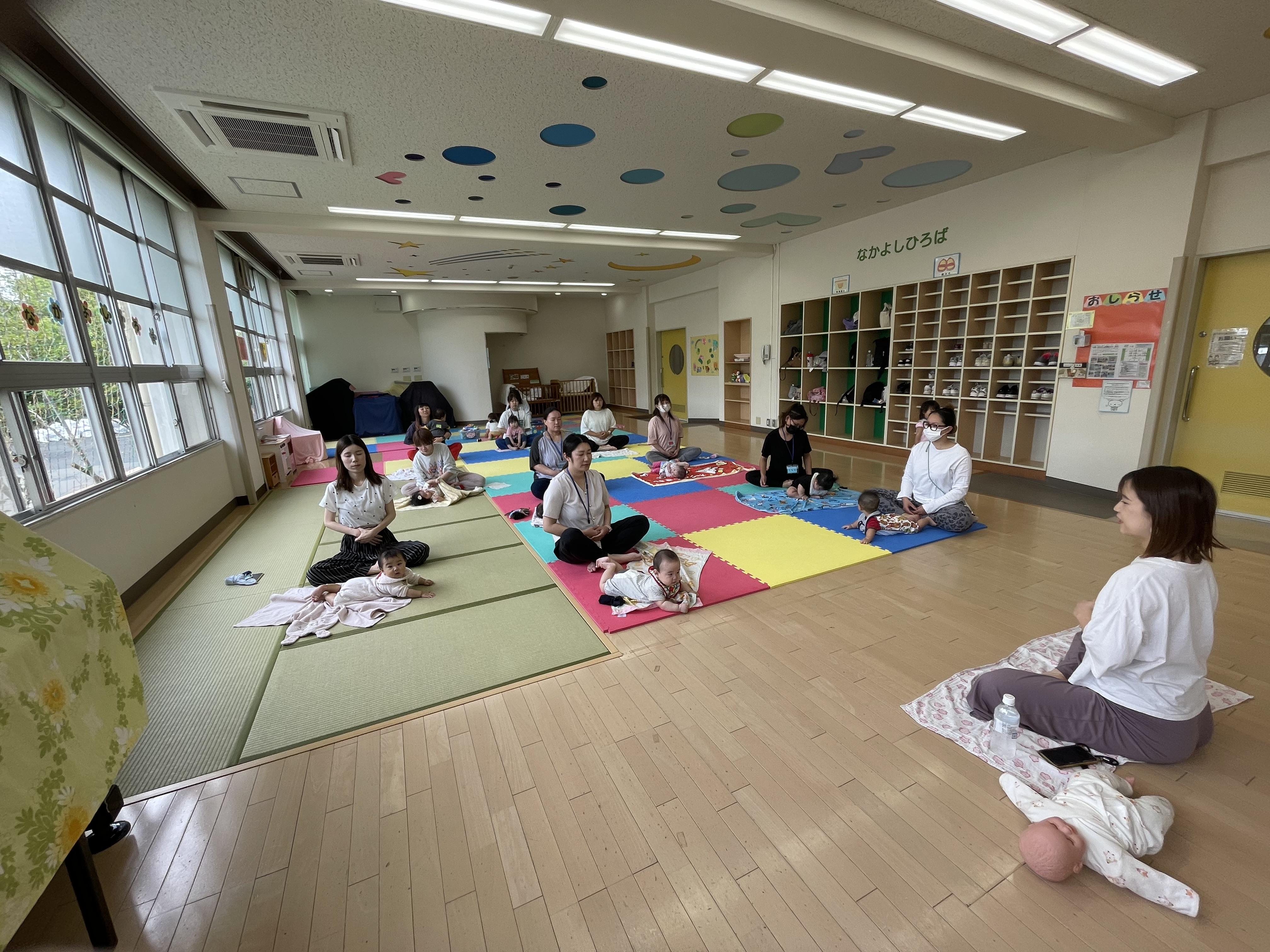 大阪府門真市：産後ヨガの画像