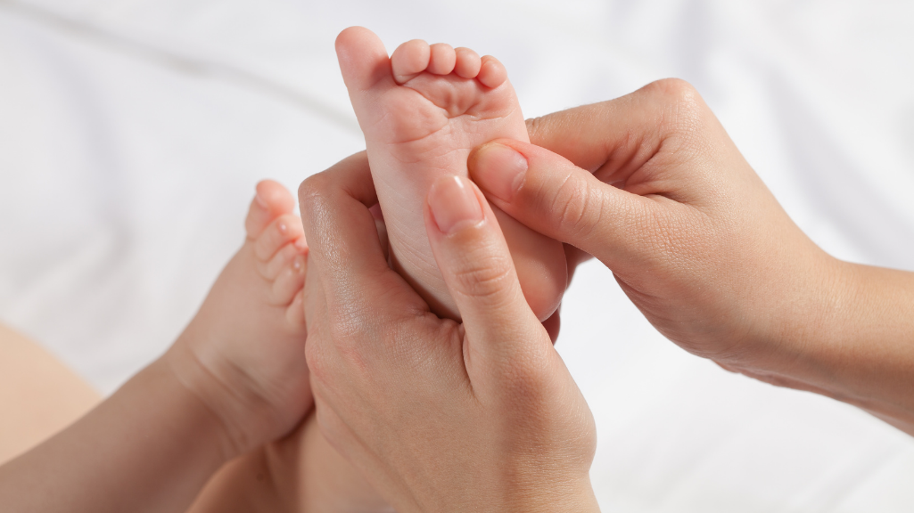 ママと赤ちゃんのための ベビーマッサージ (新越谷)