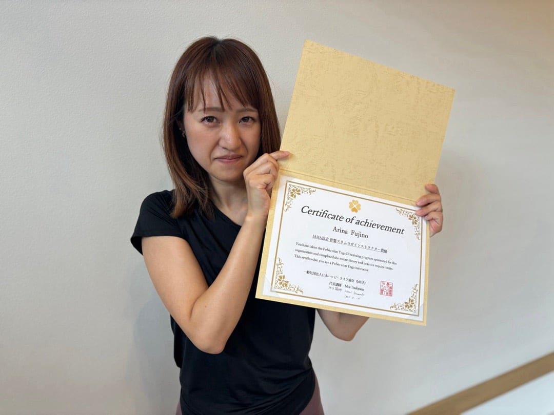 講師Akemi先生と受講生の学びの場の様子