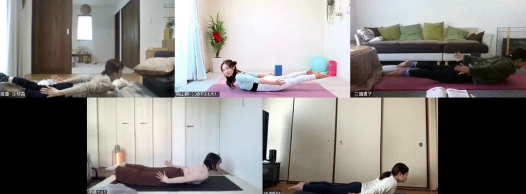 ベビーヨガ＆ママヨガ講座の学びの様子